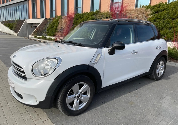 MINI Countryman cena 41500 przebieg: 125700, rok produkcji 2014 z Gdańsk małe 781